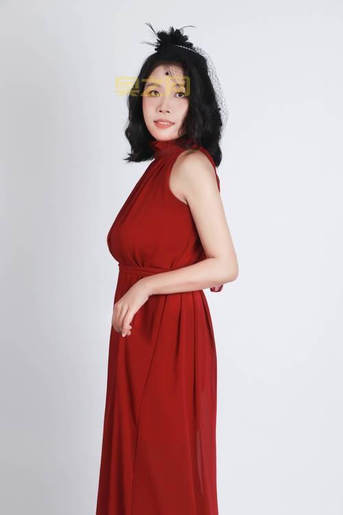精选美写真：完美诠释优雅与性感的摄影艺术