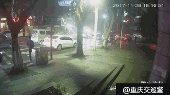重庆交通事故视频_新手司机慌乱驾驶事故_西充县车祸新闻