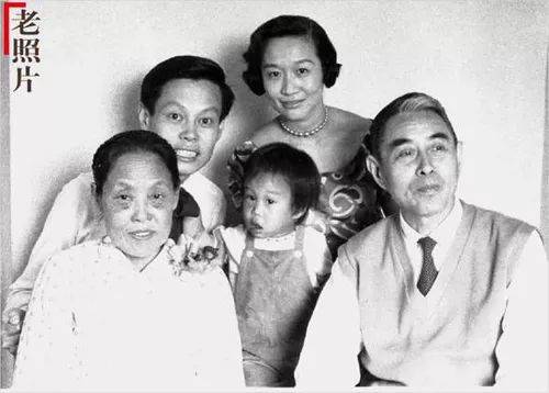 物理学家杨振宁和他的父亲关系如何？断绝关系是否谣言？