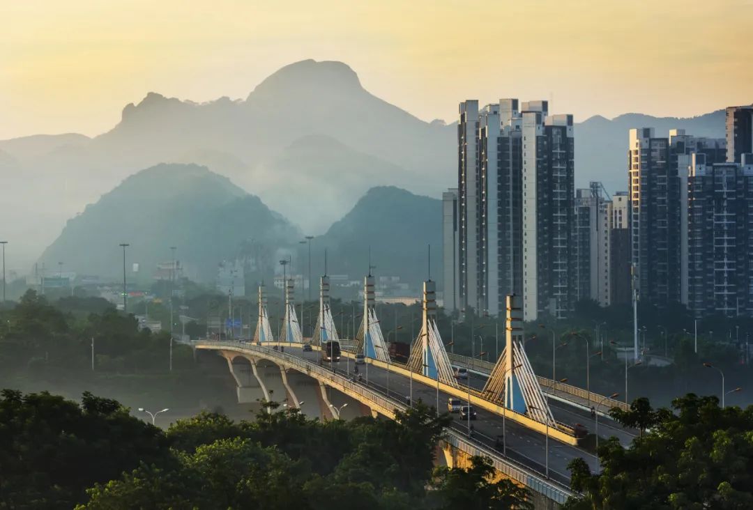 广西柳州必去景点_柳州晚报新闻_柳州旅游景点攻略