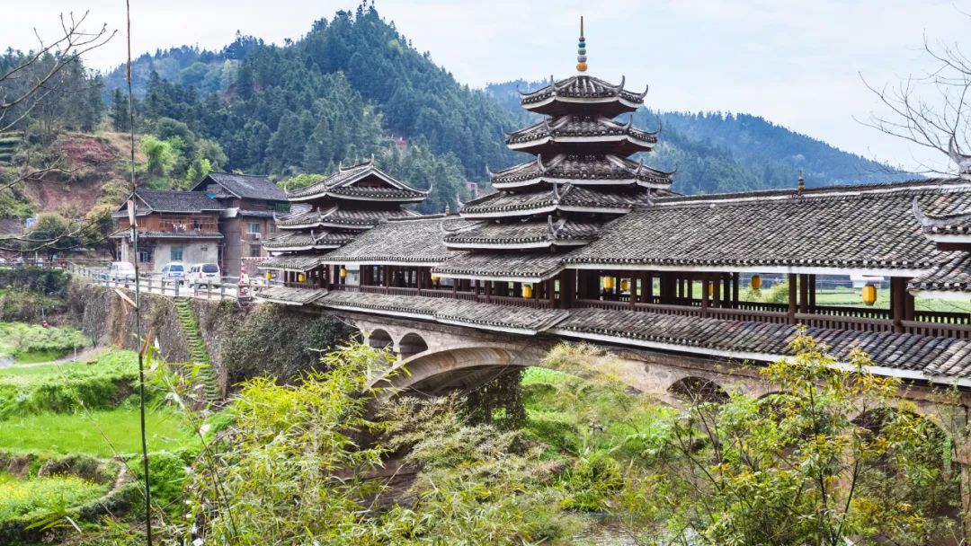 柳州旅游景点攻略_柳州晚报新闻_广西柳州必去景点