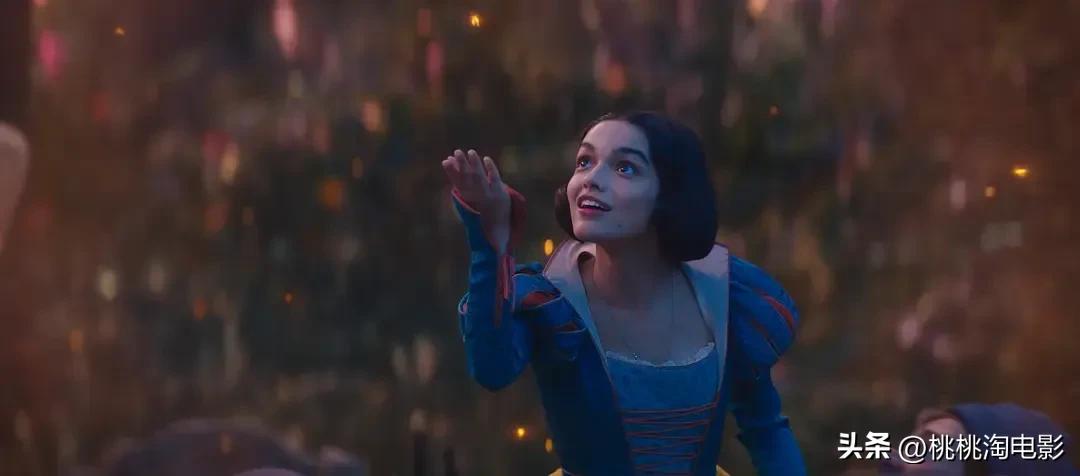 白雪公主和七个小矮人真人版电影_白雪公主真人版剧情分析_迪士尼真人版白雪公主评价