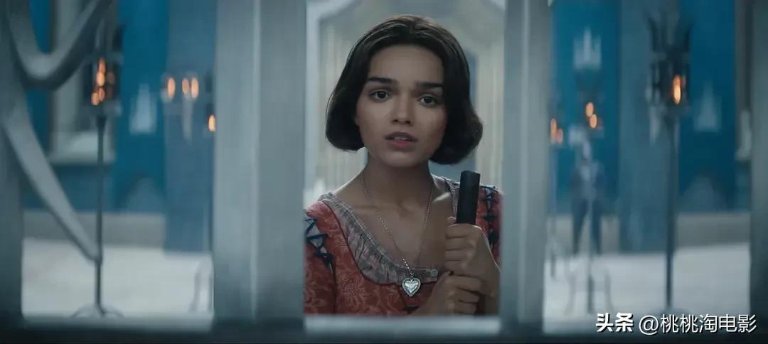 迪士尼真人版白雪公主评价_白雪公主和七个小矮人真人版电影_白雪公主真人版剧情分析