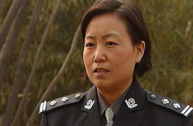 任长霞出殡视频新闻_警界女神警任长霞_任长霞事迹