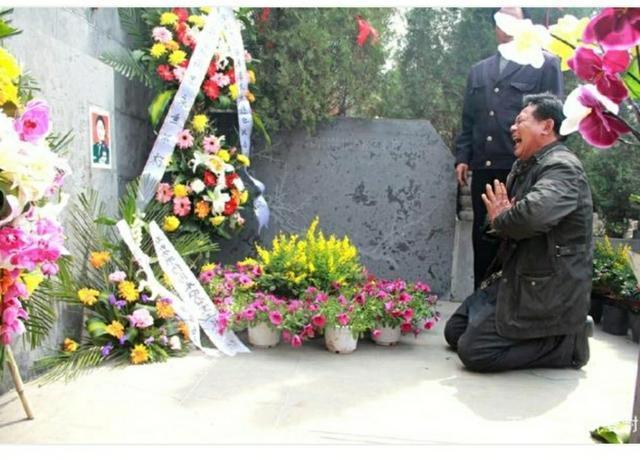 警界女神警任长霞_任长霞出殡视频新闻_任长霞事迹