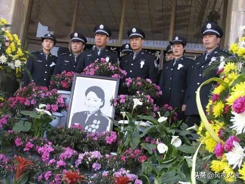 任长霞 事迹 丈夫 儿子_任长霞出殡视频新闻