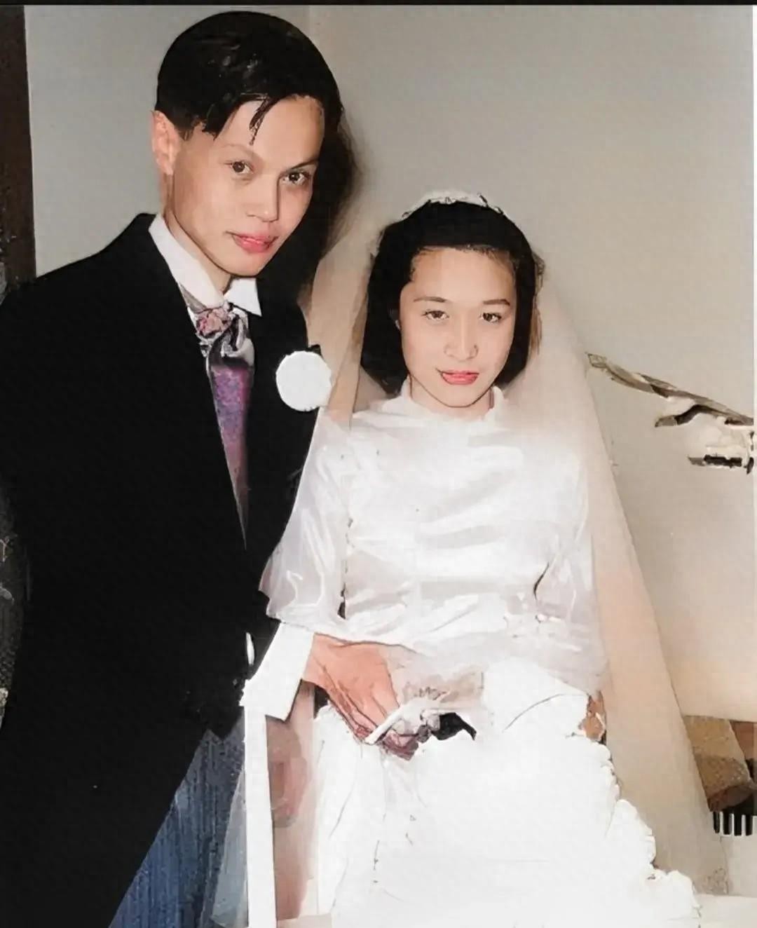 杨振宁与杜致礼的爱情故事_杨振宁和孩子的关系_杨振宁一家三口在美国生活