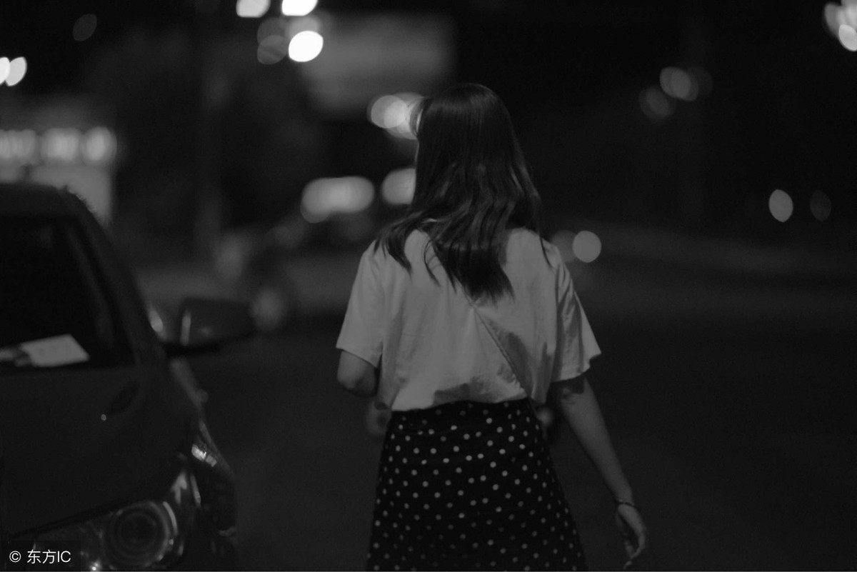 情侣吵架手机隐私_信任与坦诚的关系_情侣测试