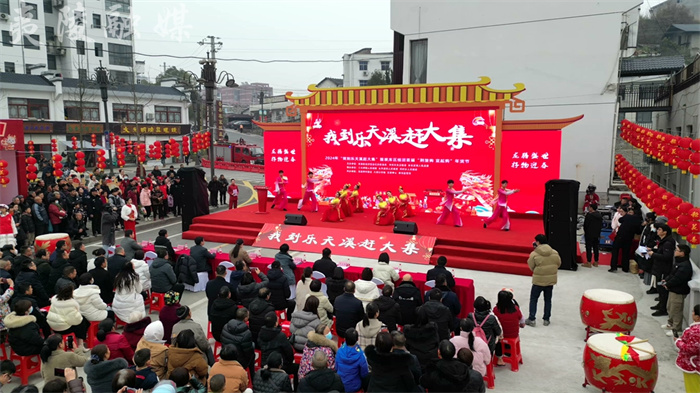 宜昌夷陵区新闻_夷陵区志愿服务活动“迎新春 过大年”_夷陵区新时代文明实践中心迎新春活动