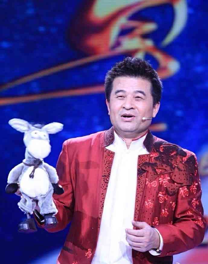 毕福剑饭局事件_为吸取毕福剑饭局教训_毕福剑主持生涯