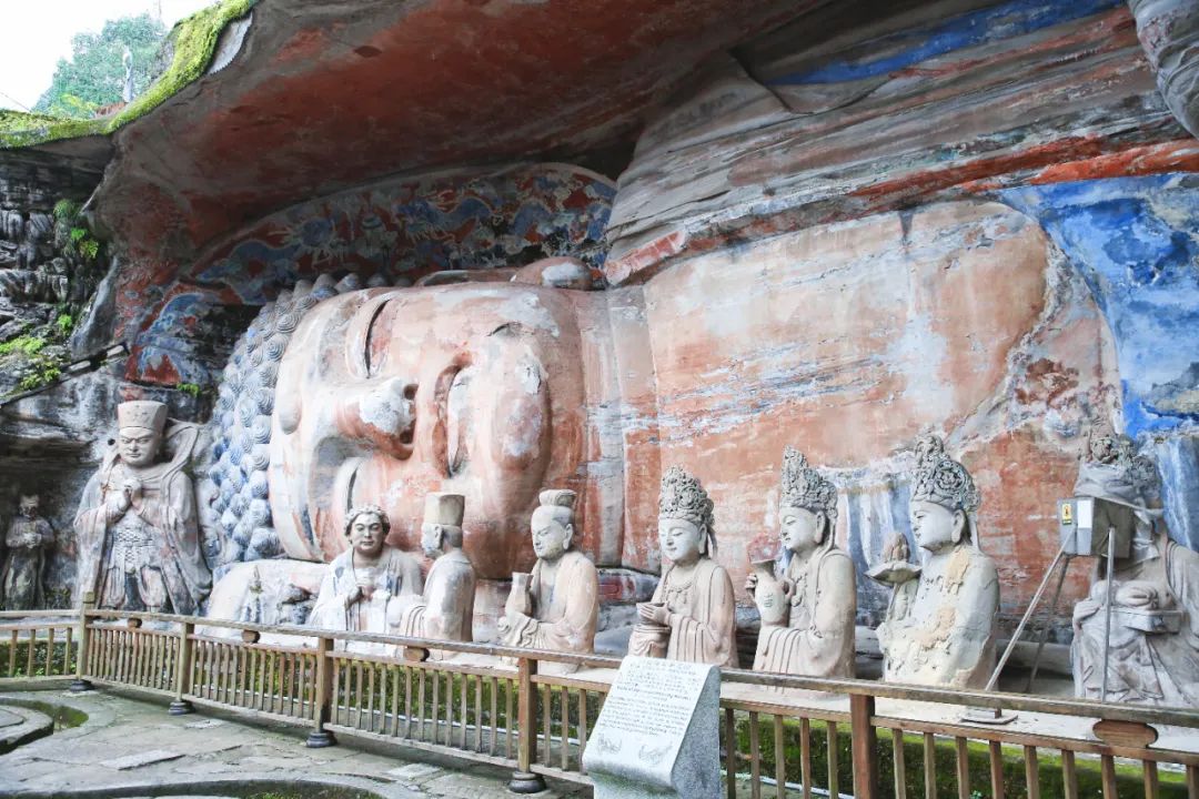 重庆旅游景点推荐_重庆必去景点攻略_重庆下雪新闻