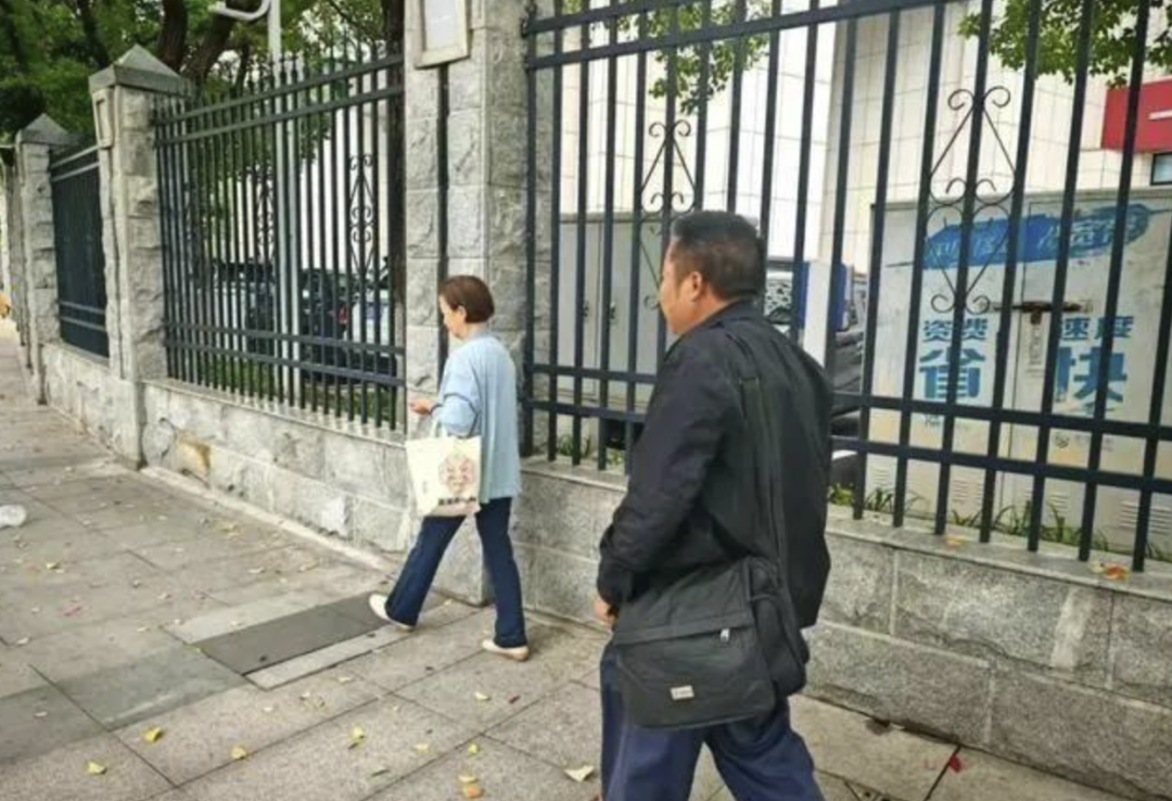 高三学生杀老师的新闻_刘云英语老师遇害案_湖南高中生强奸案