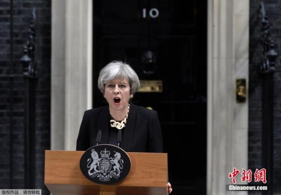 英大选现悬浮议会 首相无意辞职将如何组联合政府？