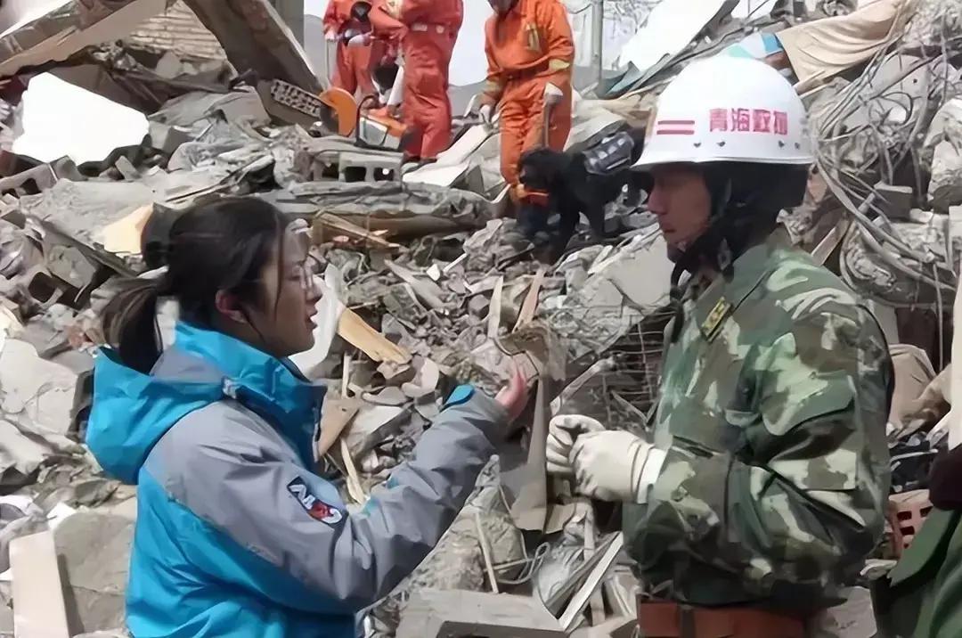 张泉灵 复兴之路_张泉灵 再见爱人节目分析_张泉灵毕业演讲