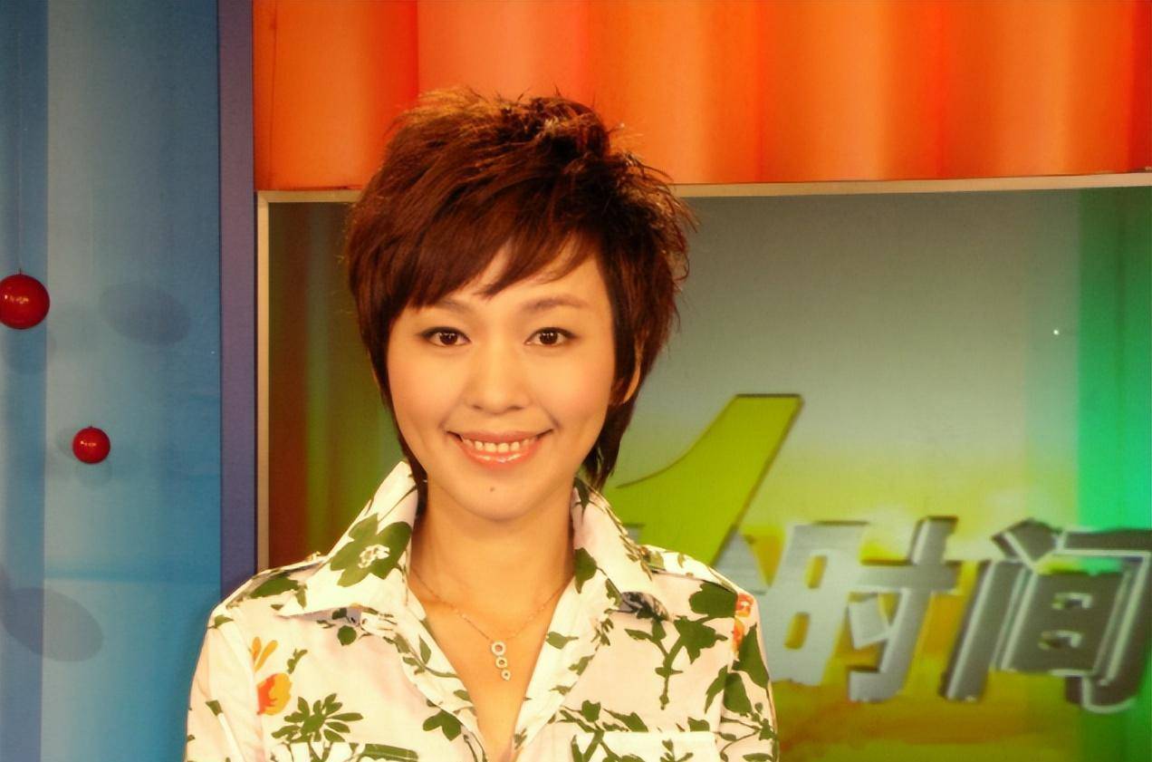欧阳夏丹+新闻联播_欧阳夏丹 新闻联播 消失原因