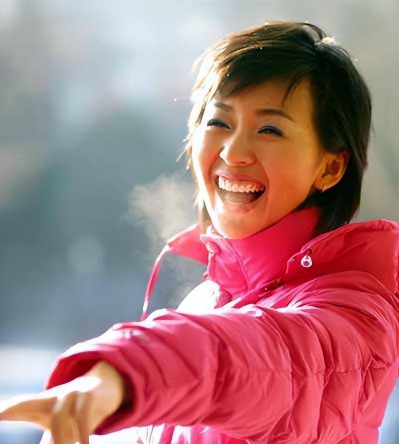 欧阳夏丹+新闻联播_欧阳夏丹 新闻联播 消失原因