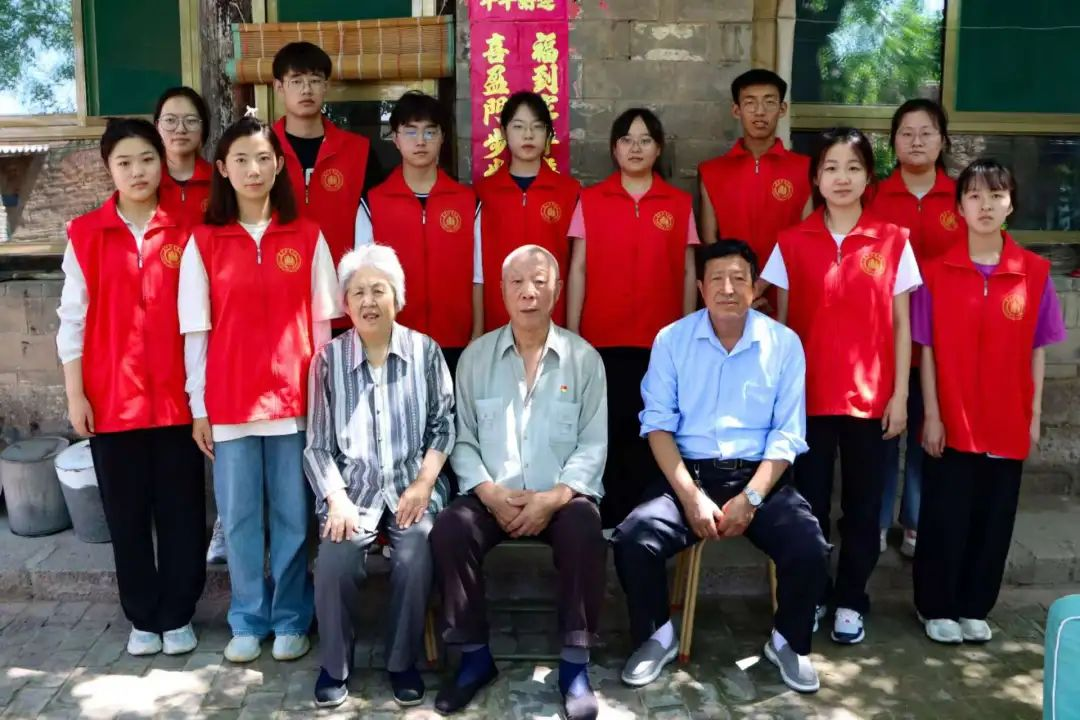 新闻写作技巧_现场报道新闻稿件3分钟_如何提升新闻稿写作水平